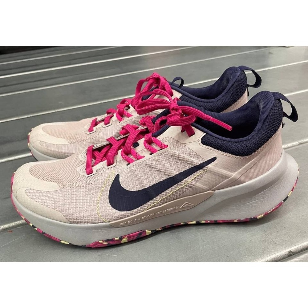 Nike‎ Juniper Trail Running Shoes Womens 8.5 Pink Sneakers Active DM0821 005